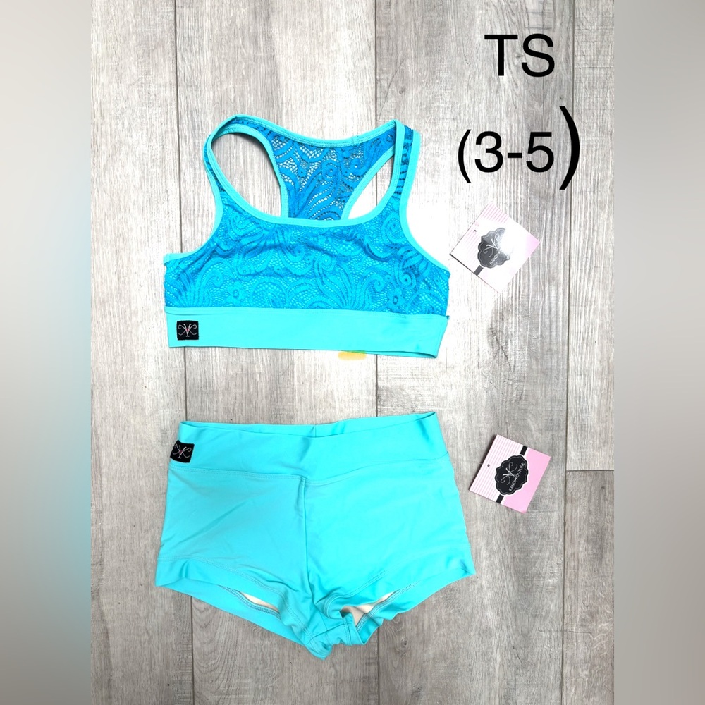 NWT Kandi Kouture set in Teen Small